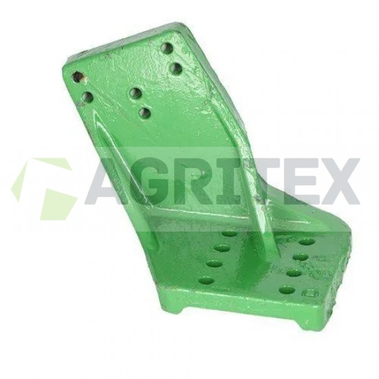 Priekšējais spārnu turētājs kreisais John Deere L114159